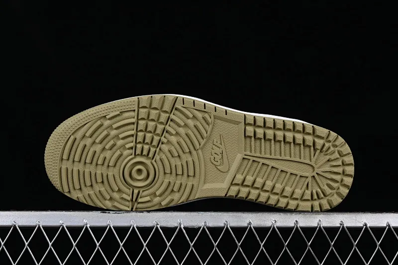 All Categories Air Jordan Jordan Series Basketball Shoes Air Jordan 1 Low OG Version Travis Scott x Air Jordan 1 Low G NRC AJ1 Joe 1 Joint Undercut FZ3124-200